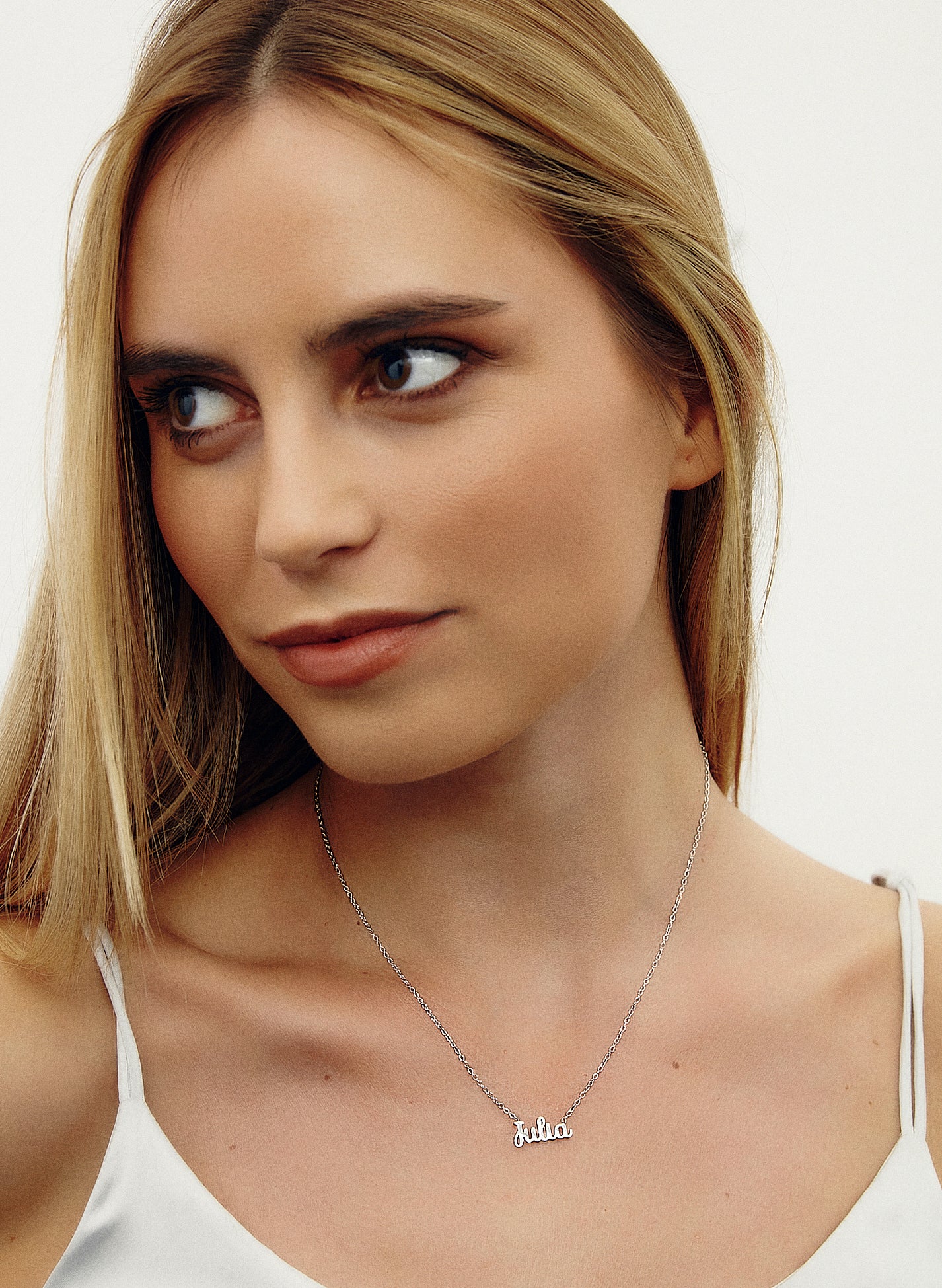 COLLAR JULIA PLATEADO