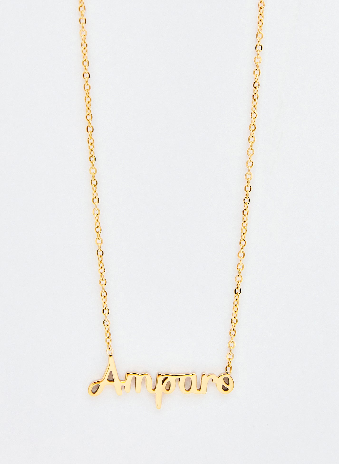 COLLAR AMPARO DORADO