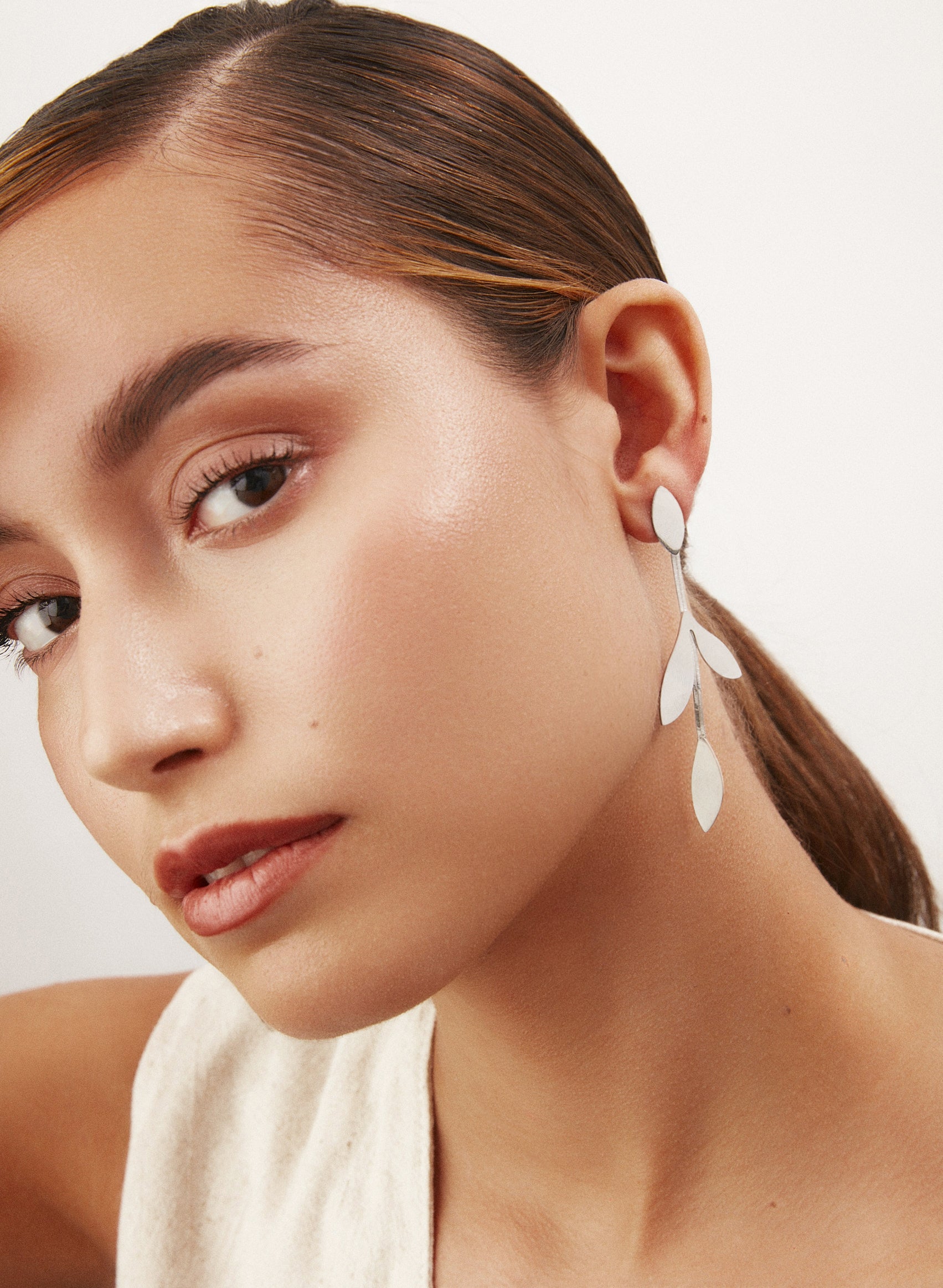 PENDIENTES ARIA PLATEADO