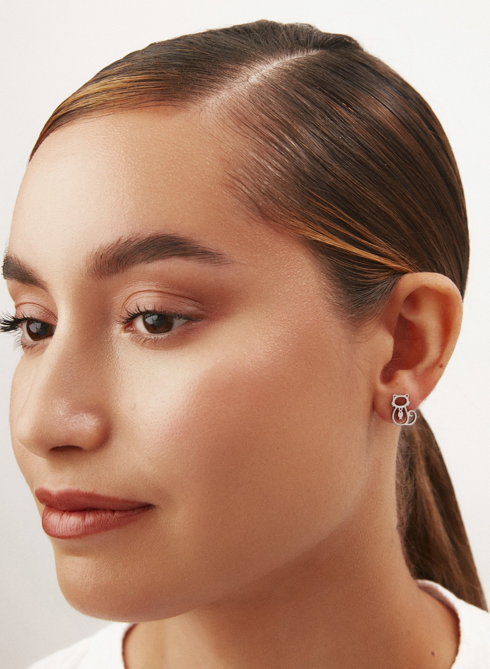 PENDIENTES CATS PLATEADO
