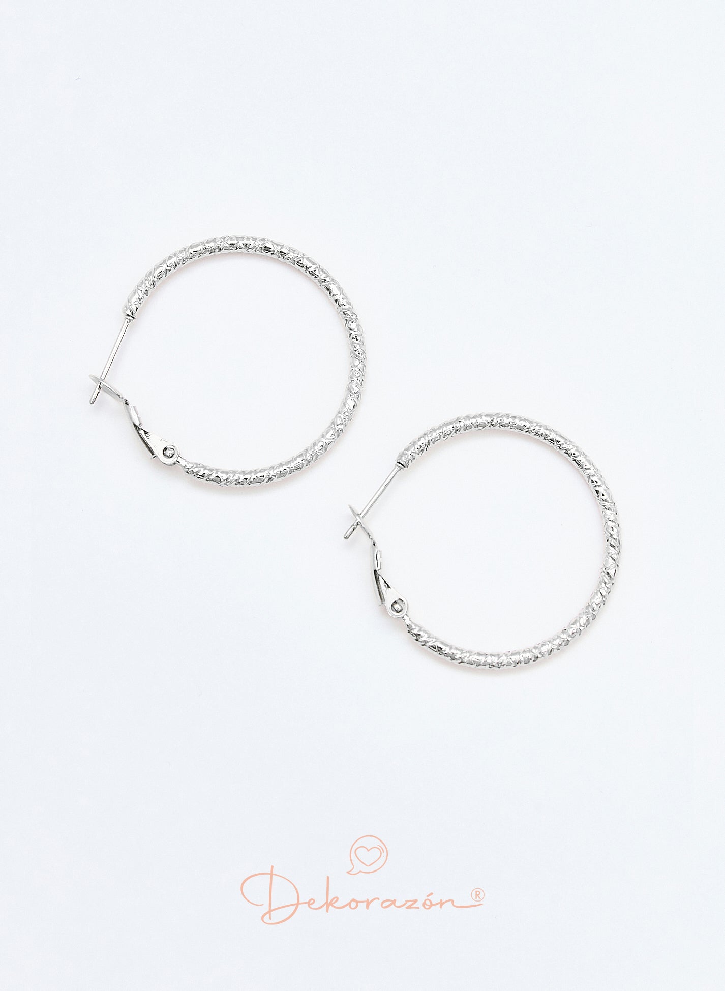 PENDIENTES ARO 40 MM TROQUELADO PLATEADO