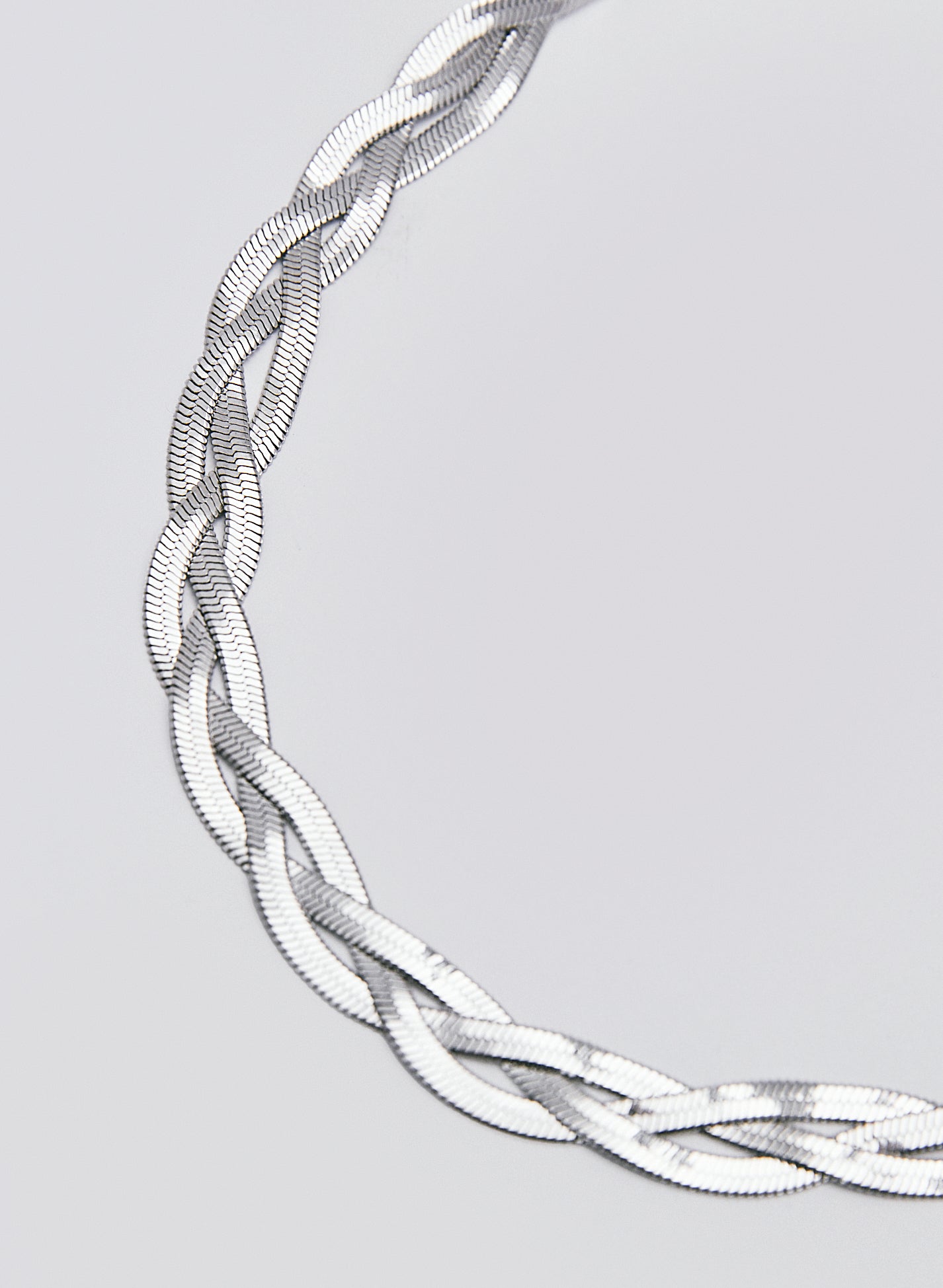 COLLAR AINE PLATEADO