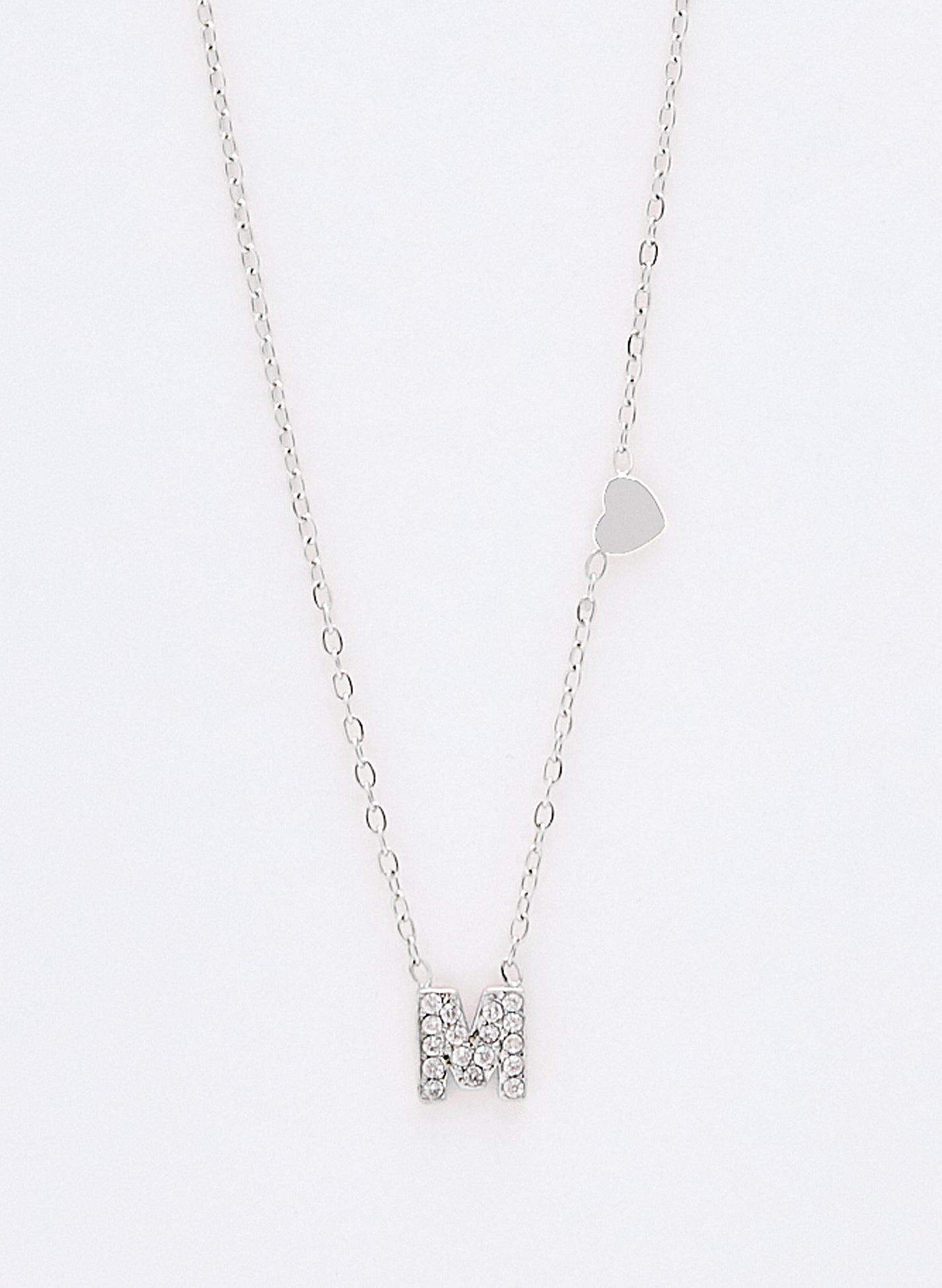 COLLAR INICIAL PLATEADO ABALORIOS
