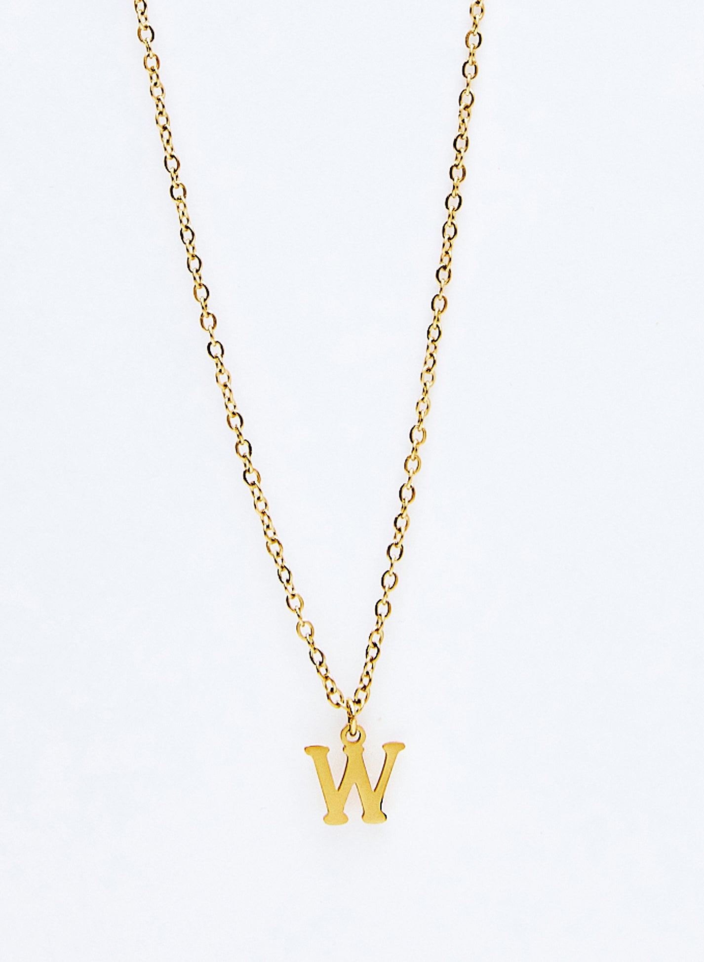 COLLAR INICIAL DORADO