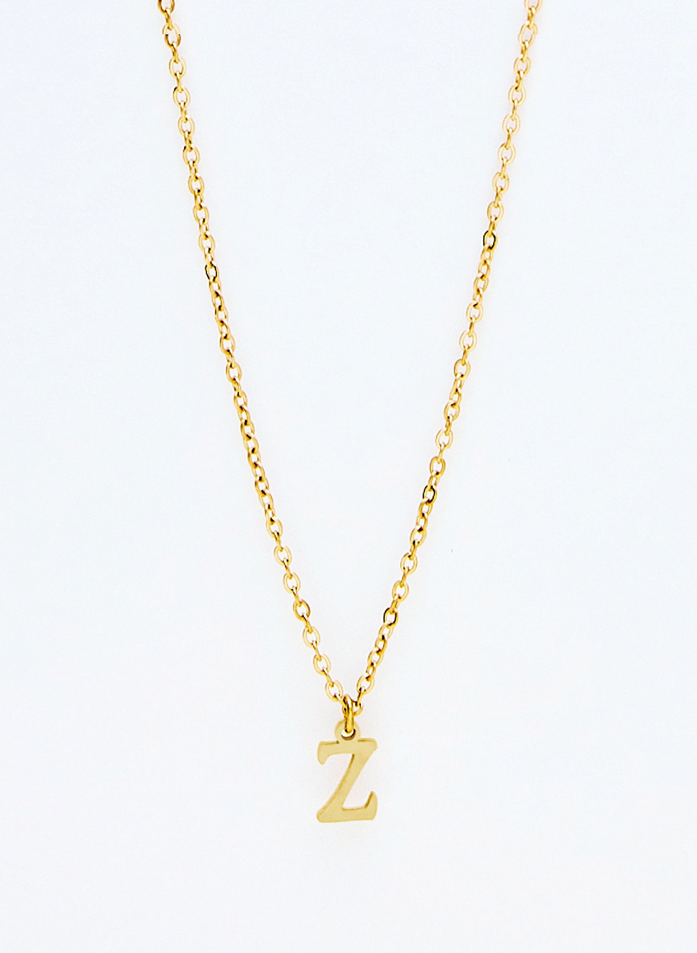 COLLAR INICIAL DORADO
