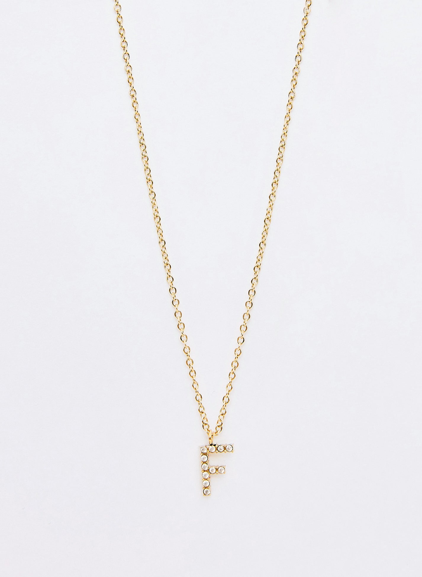 COLLAR INICIAL DORADO ABALORIOS