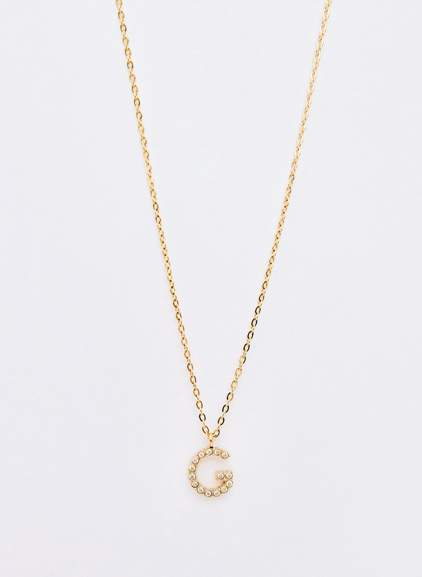 COLLAR INICIAL DORADO ABALORIOS