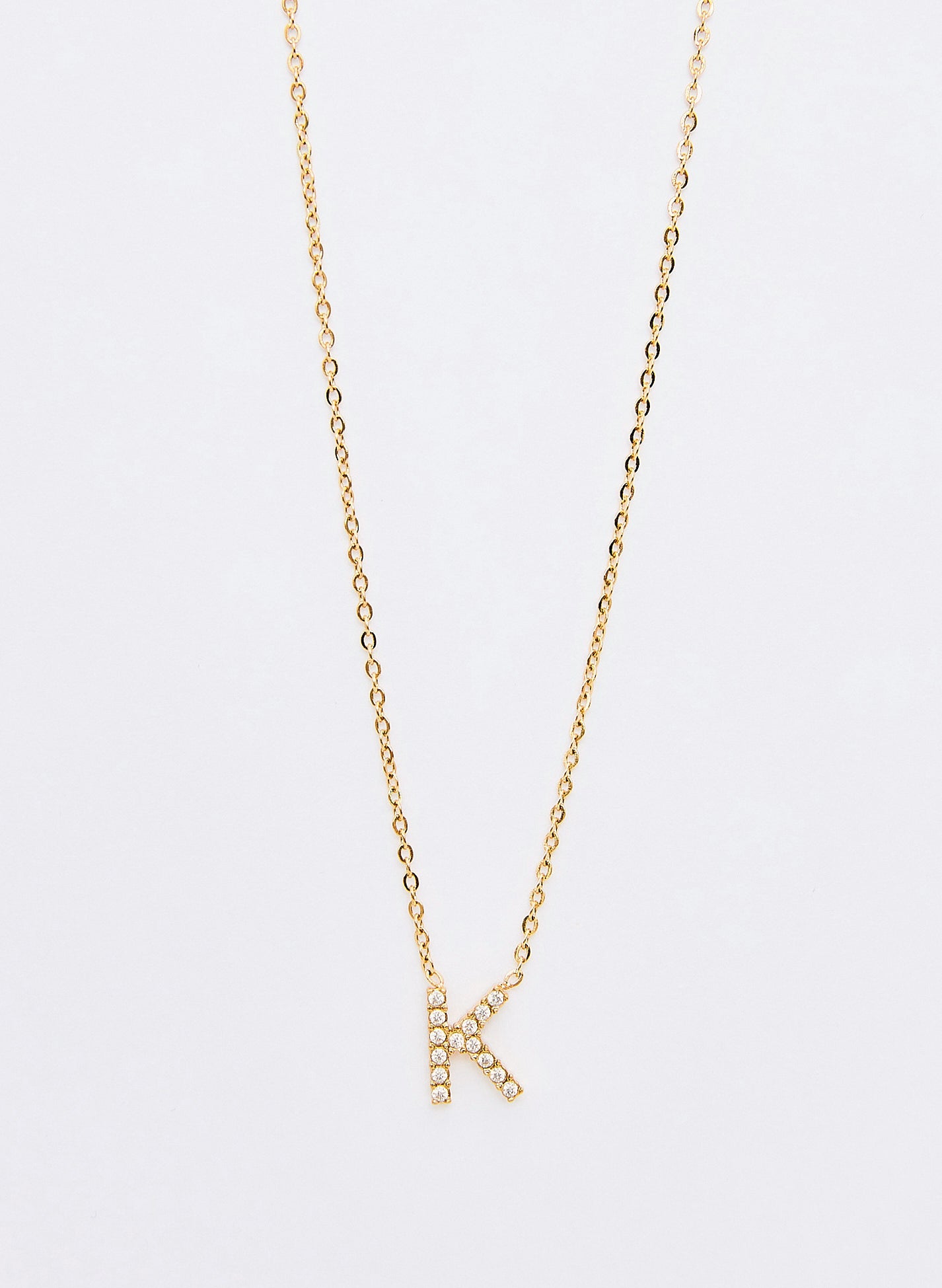 COLLAR INICIAL DORADO ABALORIOS