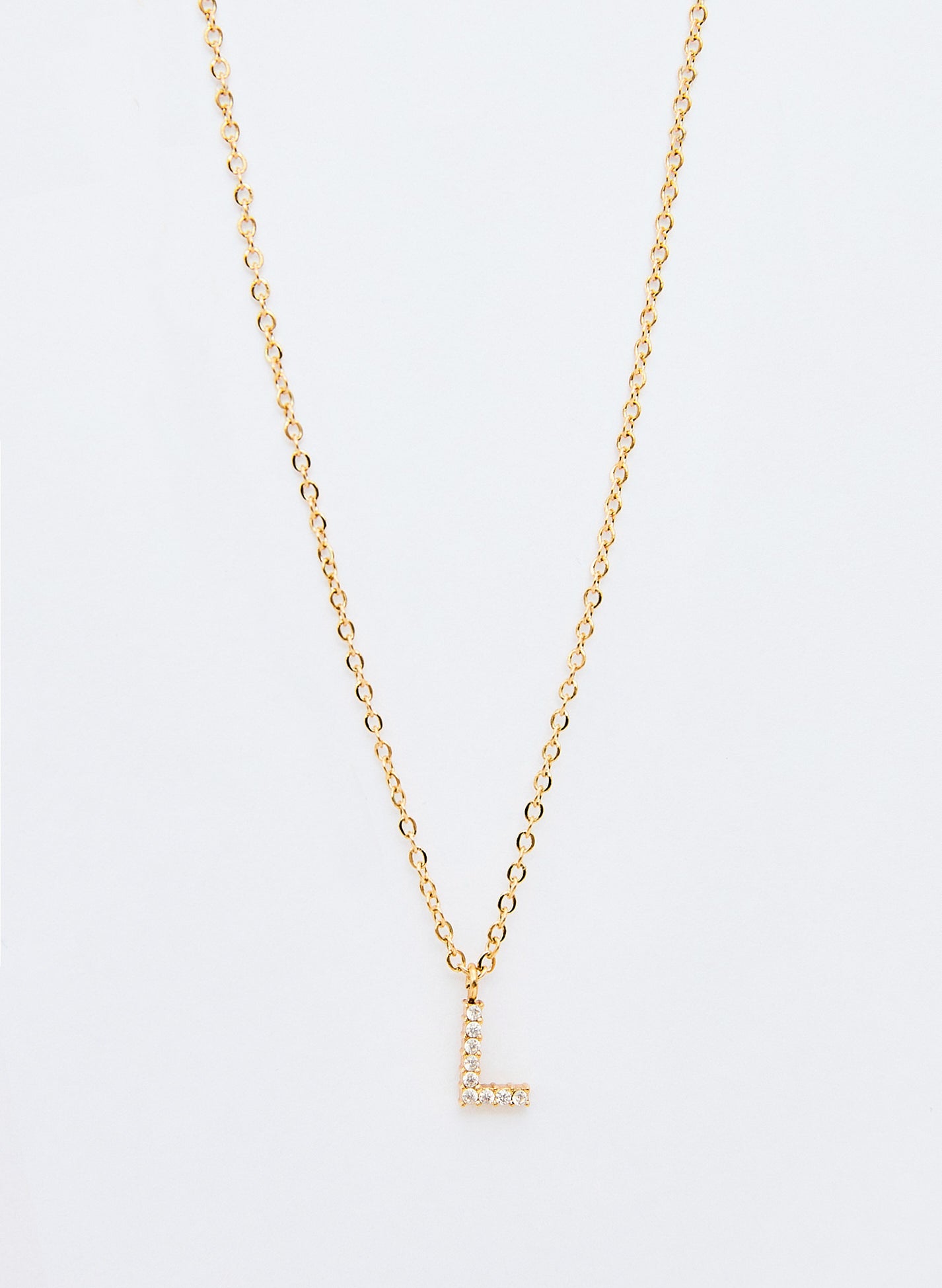 COLLAR INICIAL DORADO ABALORIOS