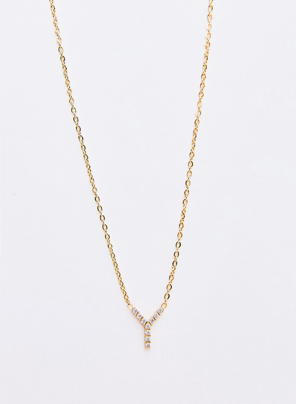 COLLAR INICIAL DORADO ABALORIOS