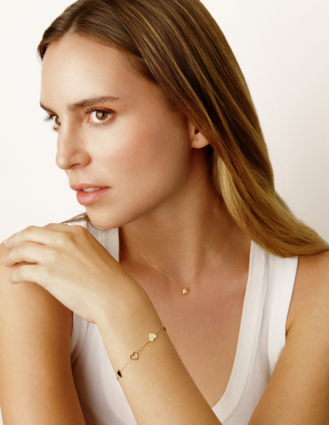 COLLAR GRETA DORADO