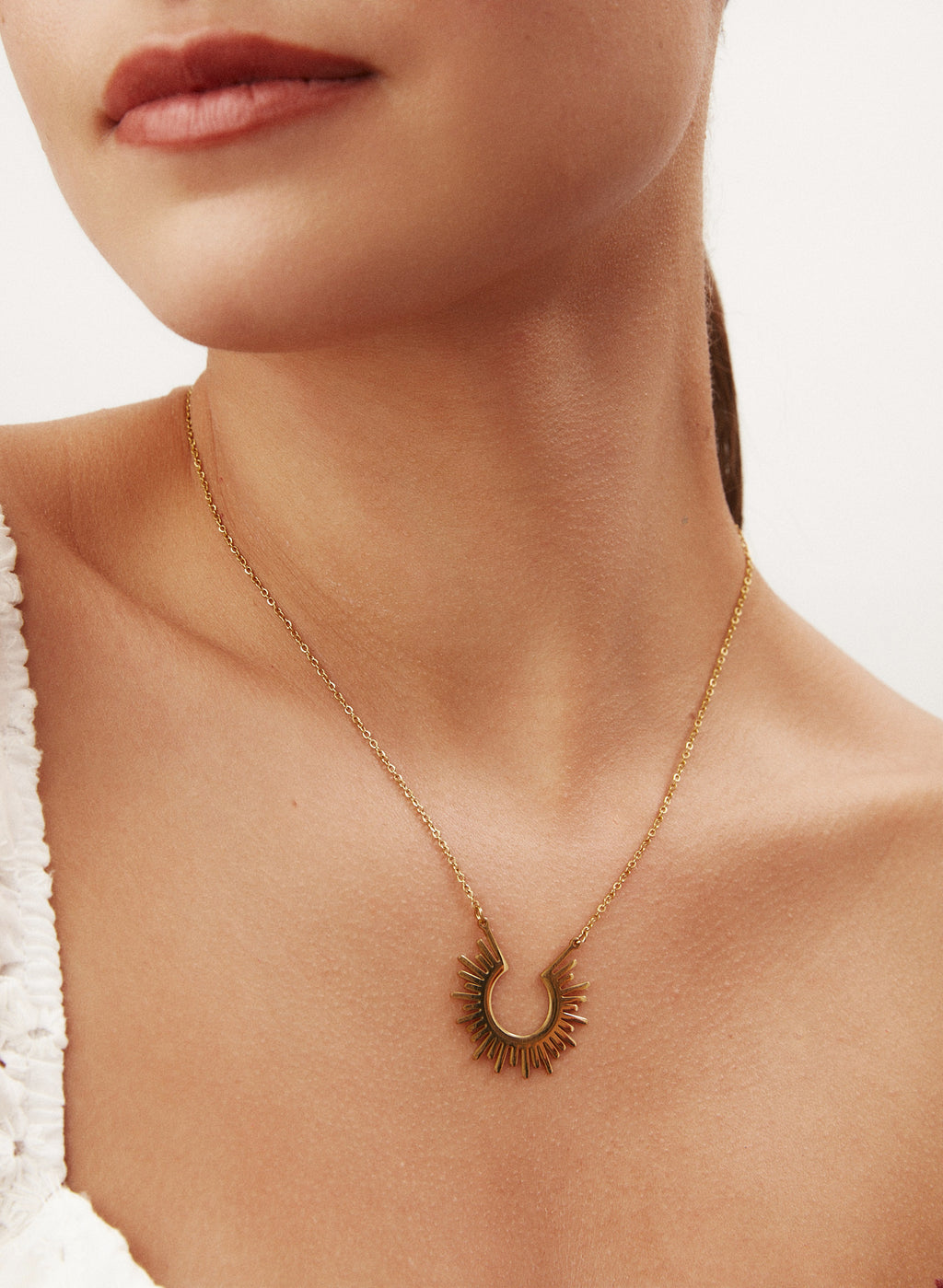 COLLAR ARMINA DORADO