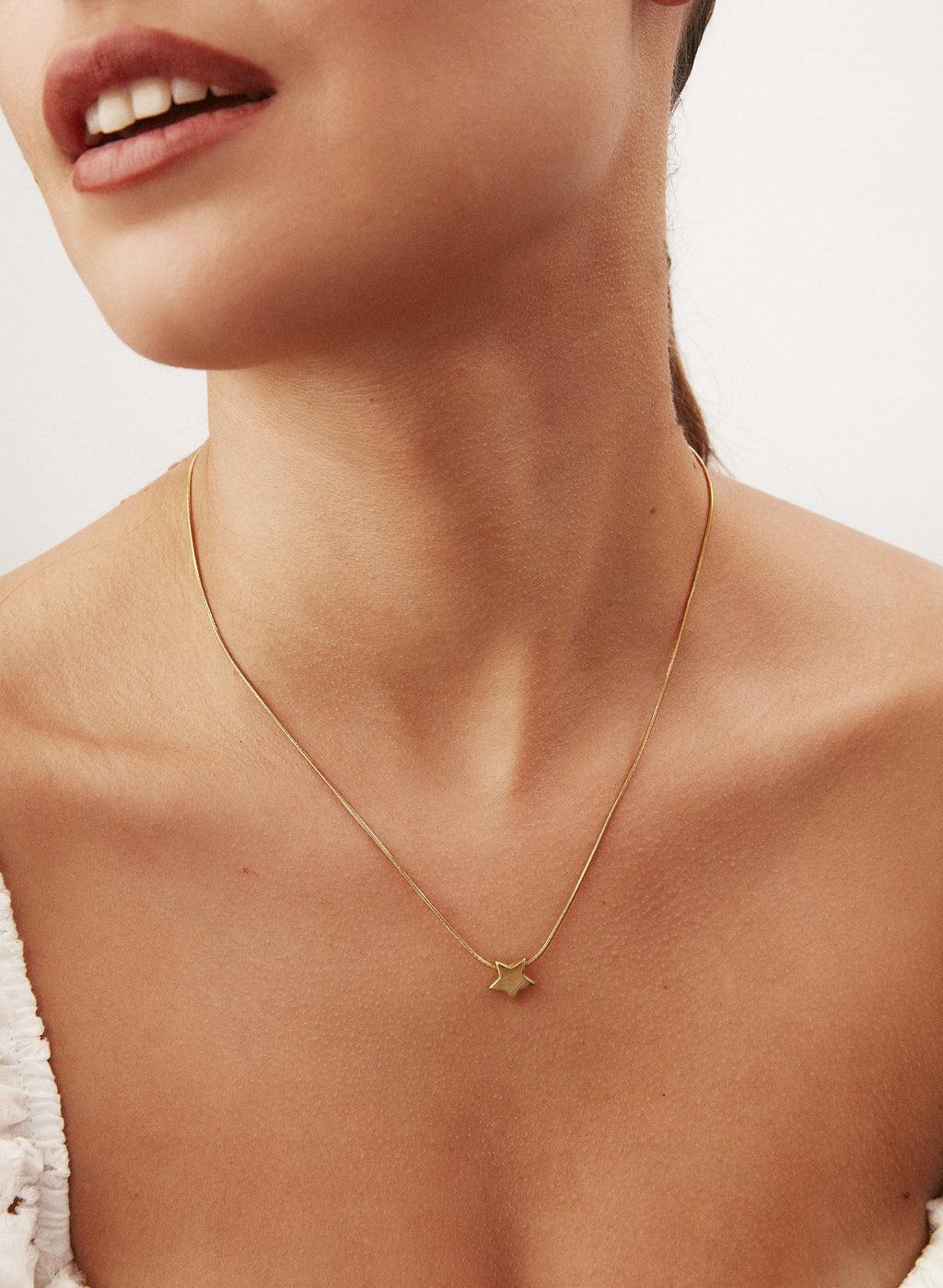 COLLAR RINA DORADO
