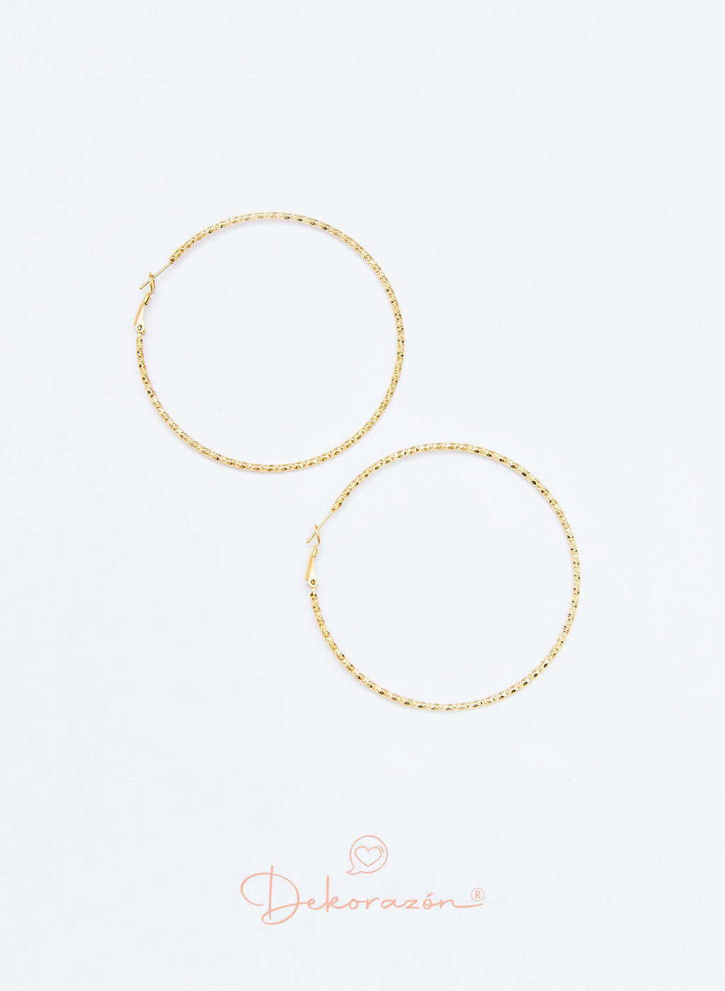 PENDIENTES ARO 50 MM GEOMÉTRICO DORADO