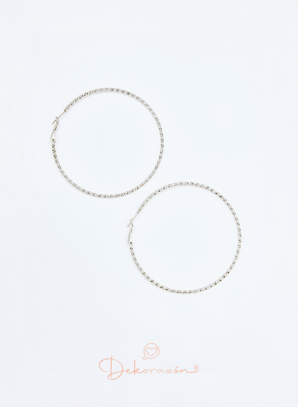 PENDIENTES ARO 50 MM GEOMÉTRICO PLATEADO