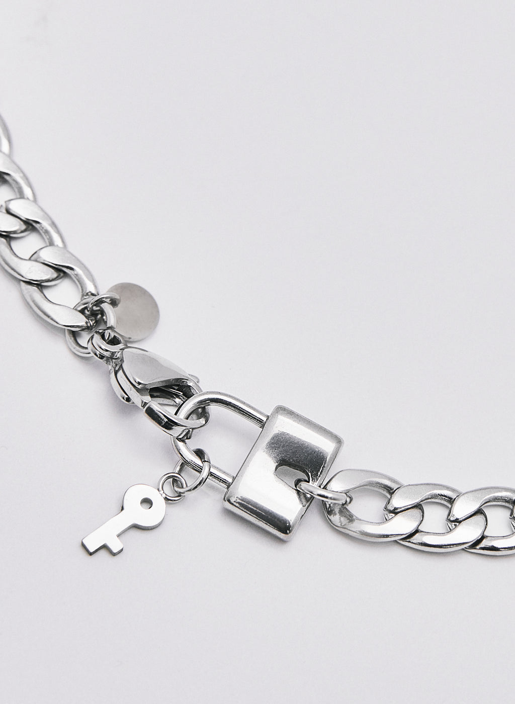 COLLAR THAIS PLATEADO