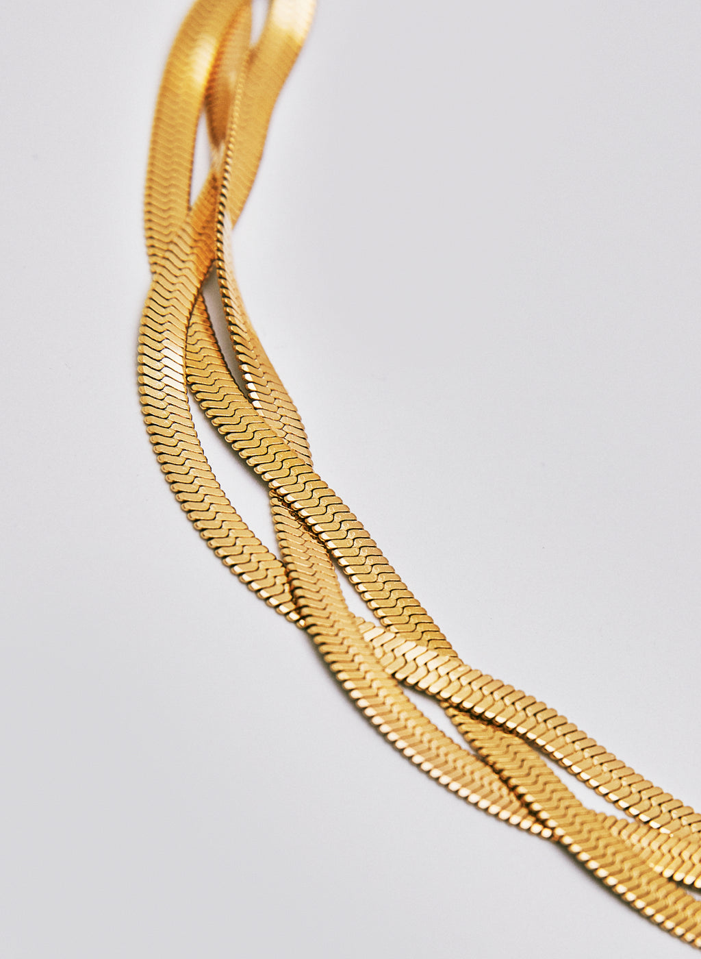 COLLAR AINE DORADO